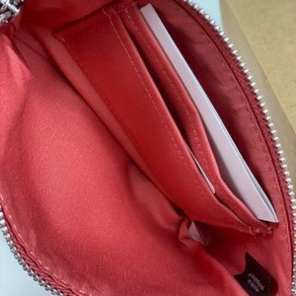 NWT Coach Corner ZIP Wristlet Wallet W/Bunny - Picture 6 of 7